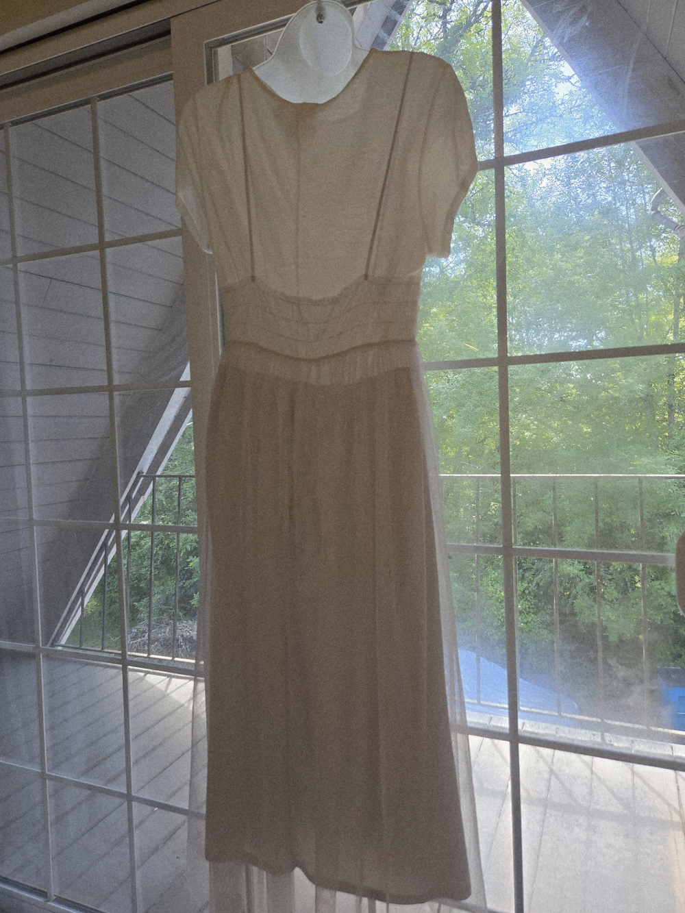 πΈ LC Lauren Conrad Sheer Cream Midi Tshirt Tulle Dress M - Picture 3 of 16
